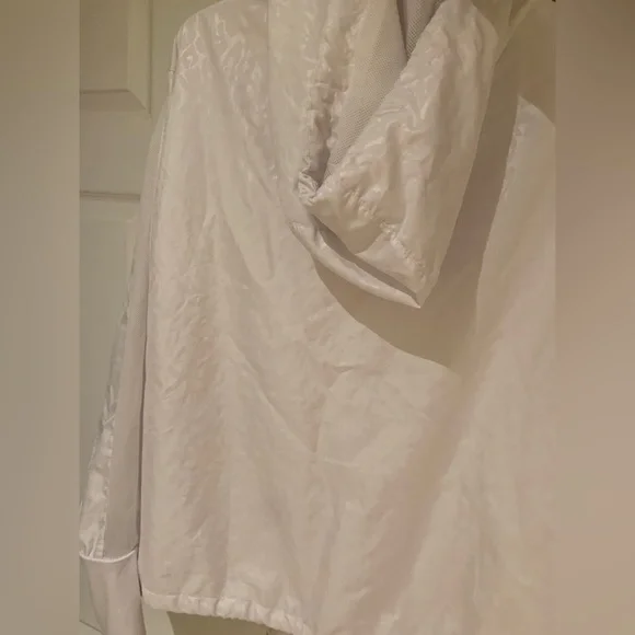Zyia White Bomber Jacket Size XL and a lg - Picture 7 of 7